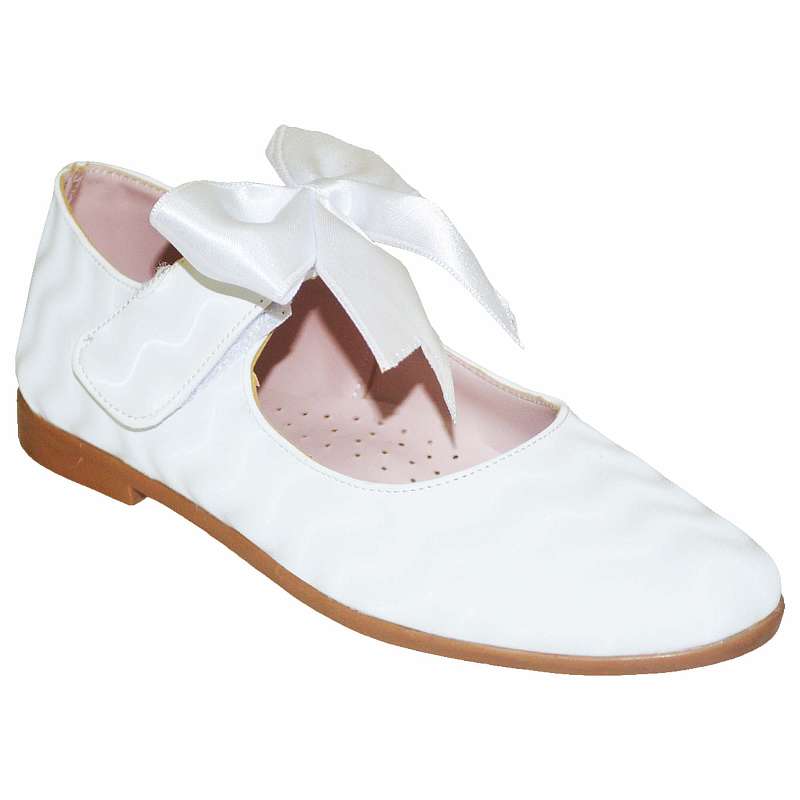 Patik Babet Model Ayakkabı - Beyaz